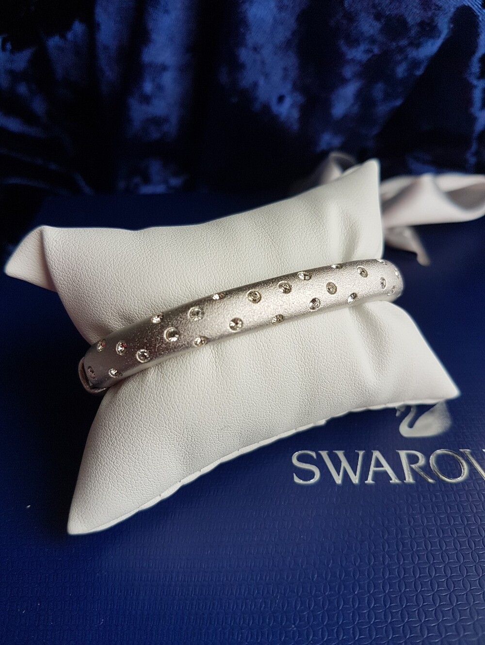 AUTHENTIC Swarovski Brushed Rhodium Clear Crystal Studded Bracelet Vintage